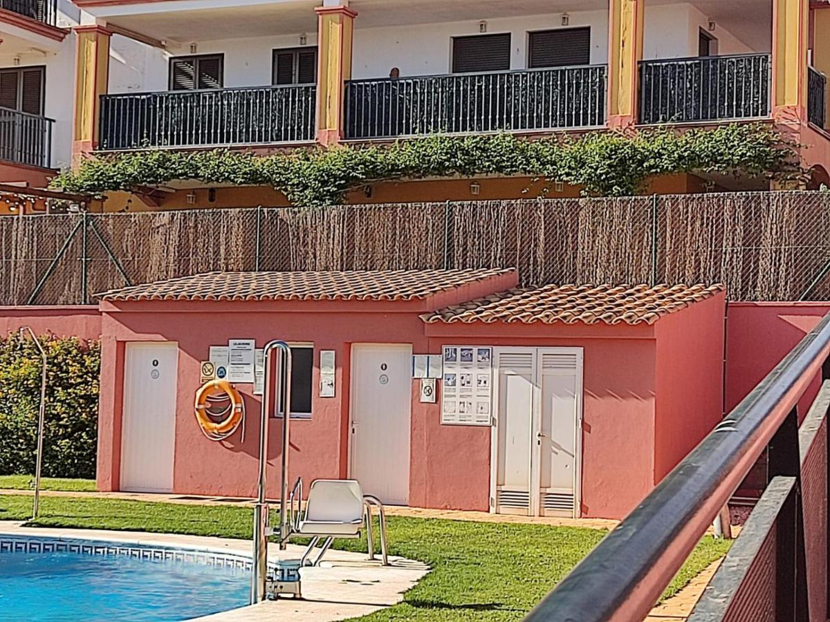 Apartamento Completo Con Piscina Comunitaria Y Patio Exterior Ayamonte Exterior photo